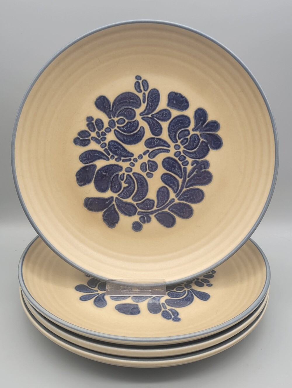 Pfaltzgraff Folk Art Stoneware Dinner Plates, Set of 4 10" USA  Replacement